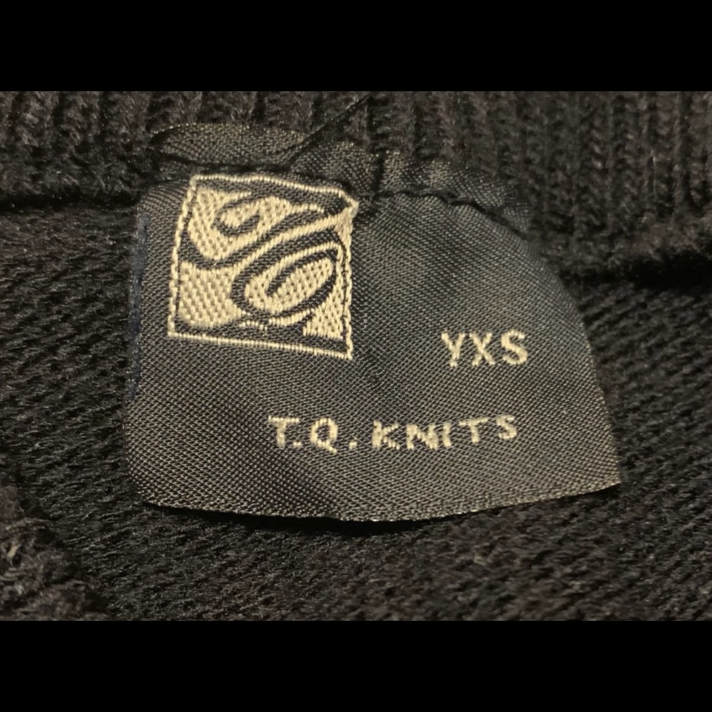 T.Q.Knits - Picture 5 of 5
